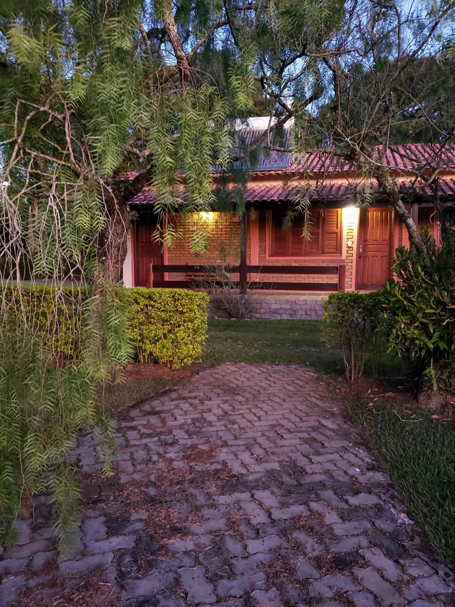 Pousada Vila Minas Itanhandu Exterior photo